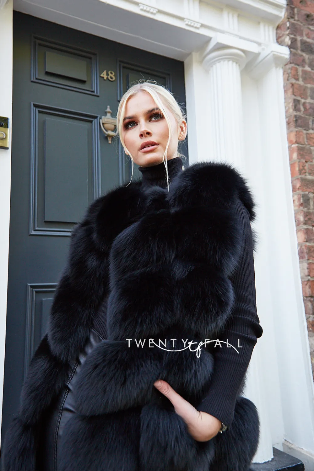 Black Overlap Fox Fur Gilet